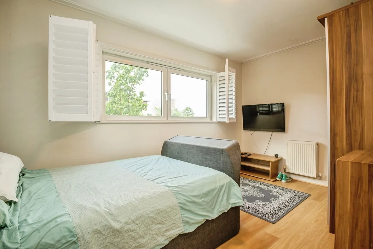 Taliesin Court, Chandlery Way, Cardiff, CF10, photo 7