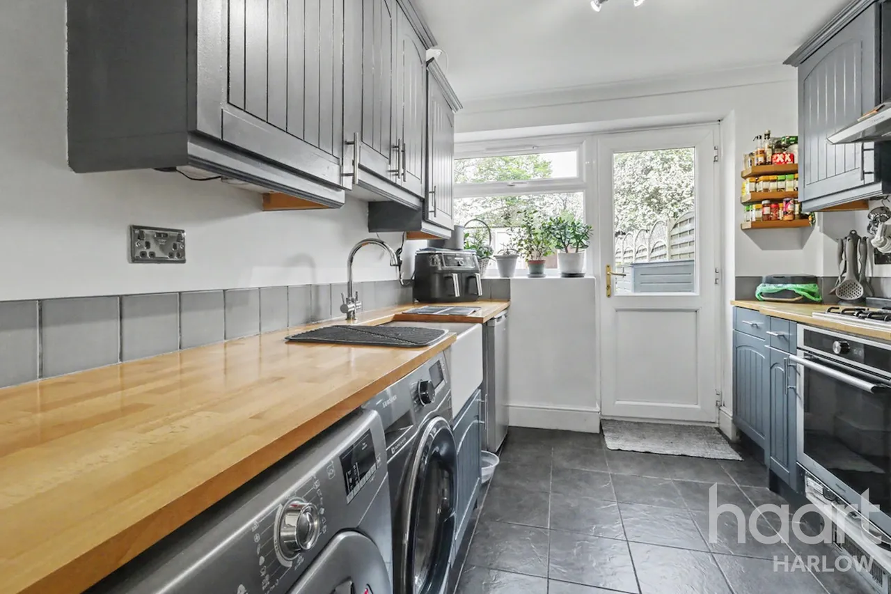 Nicholls Field, Harlow, CM18, photo 13