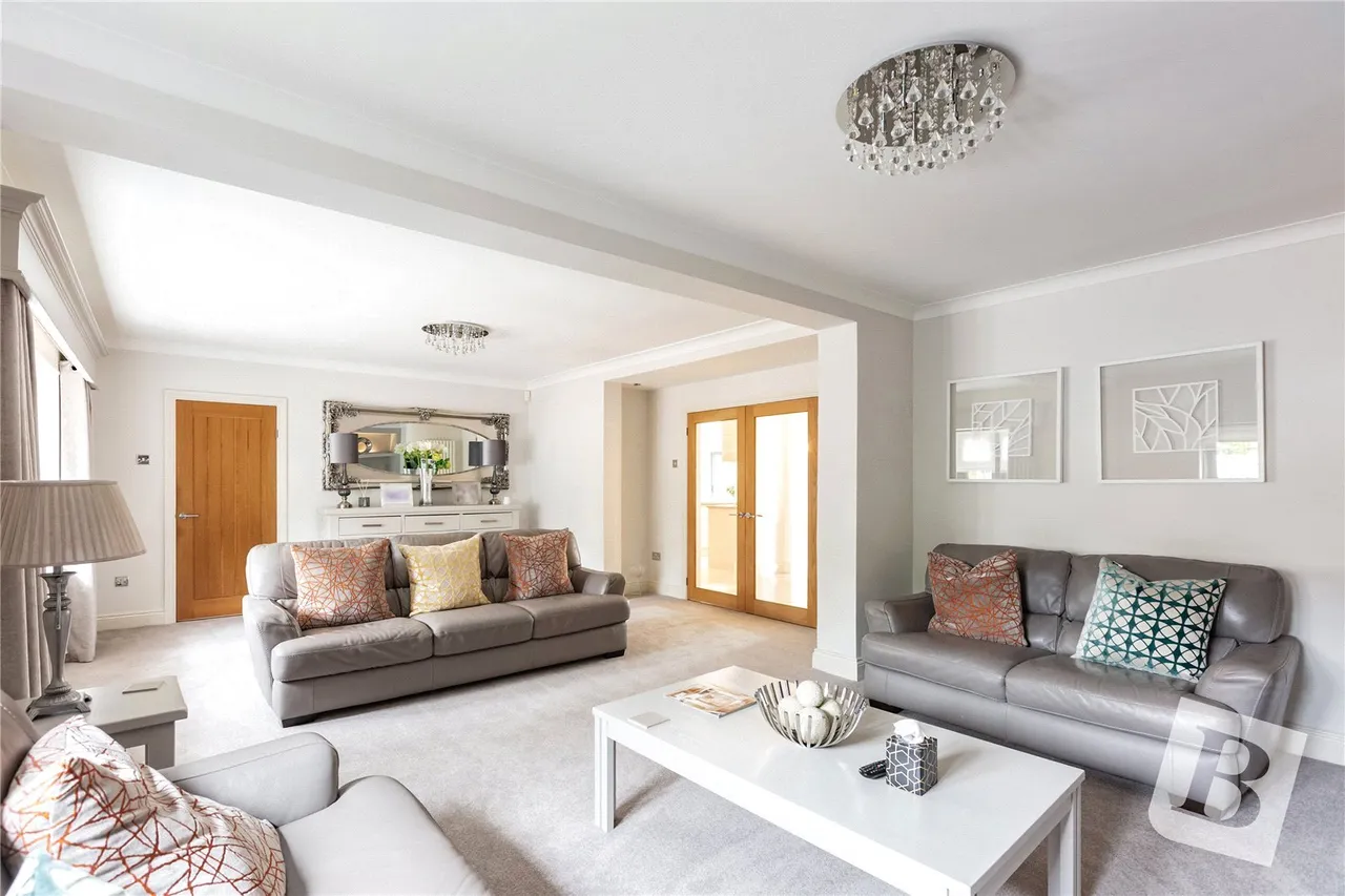 Holden Way, Upminster, Essex, RM14, photo 10