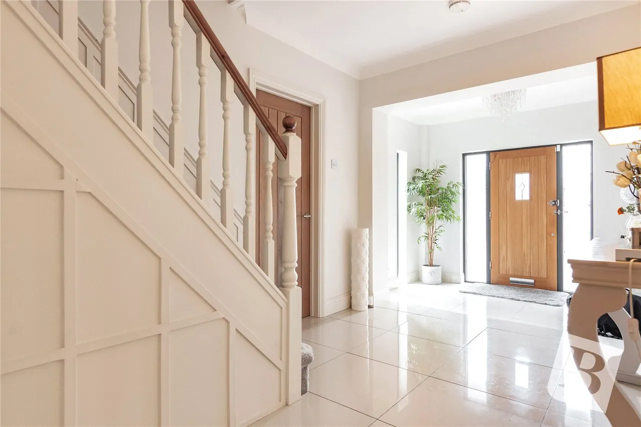 Holden Way, Upminster, Essex, RM14, photo 9