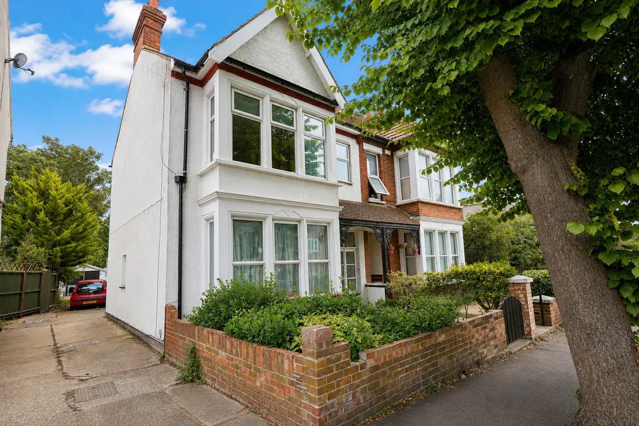 1 bed flat for sale, Honiton Road, Southend On Sea