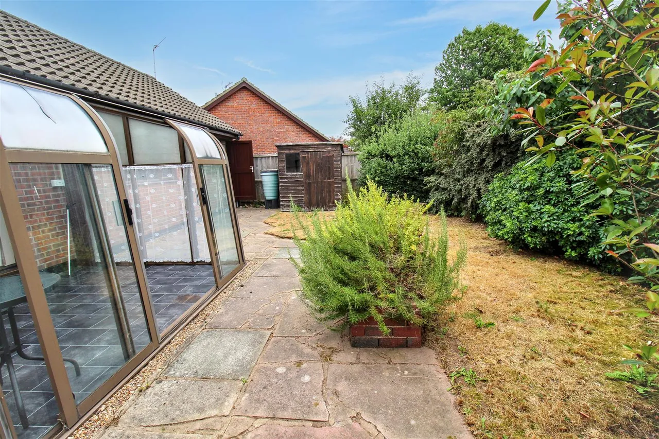 Lancaster Gardens, Aylsham, NR11, photo 12