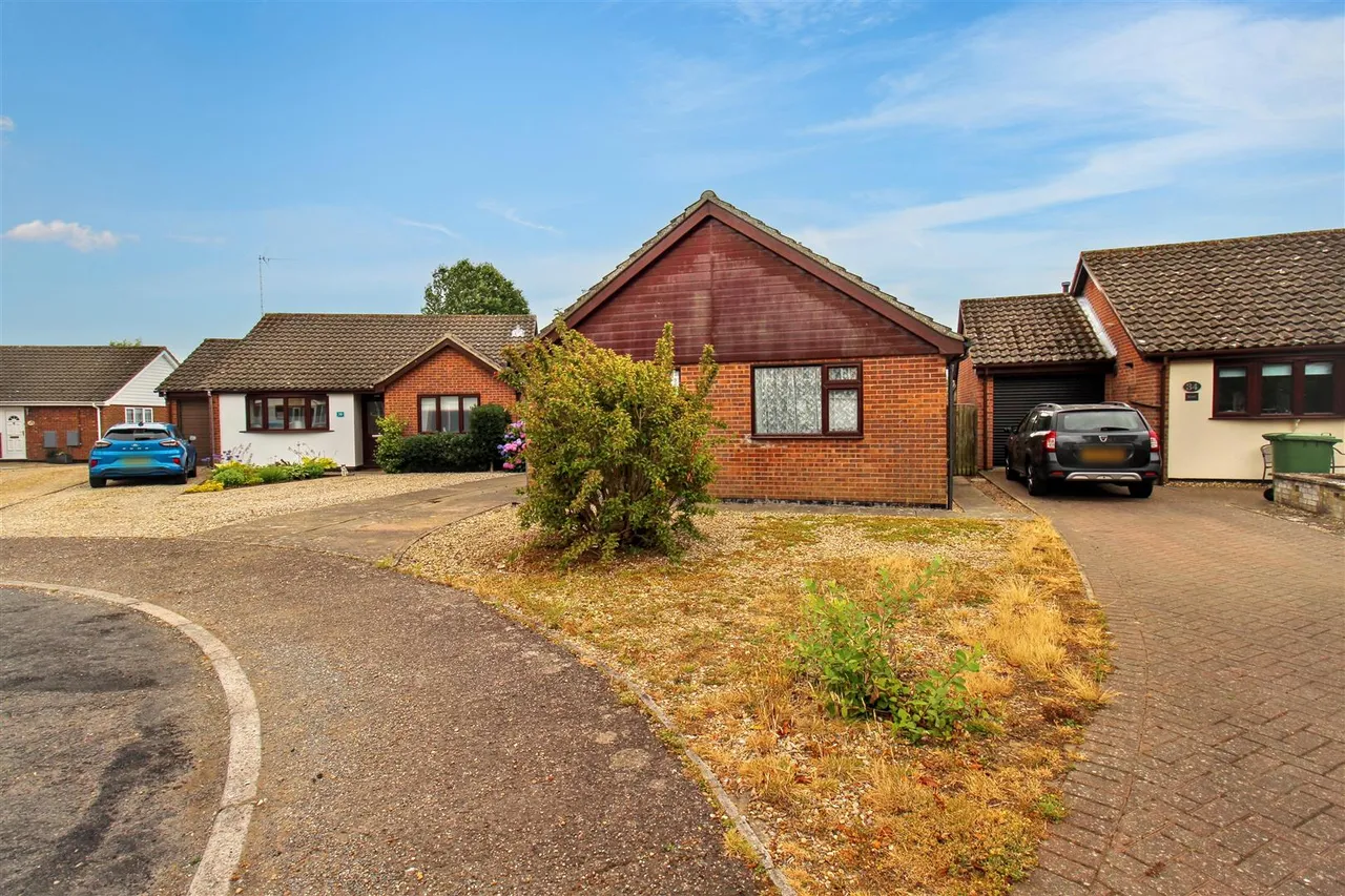 Lancaster Gardens, Aylsham, NR11, photo 14