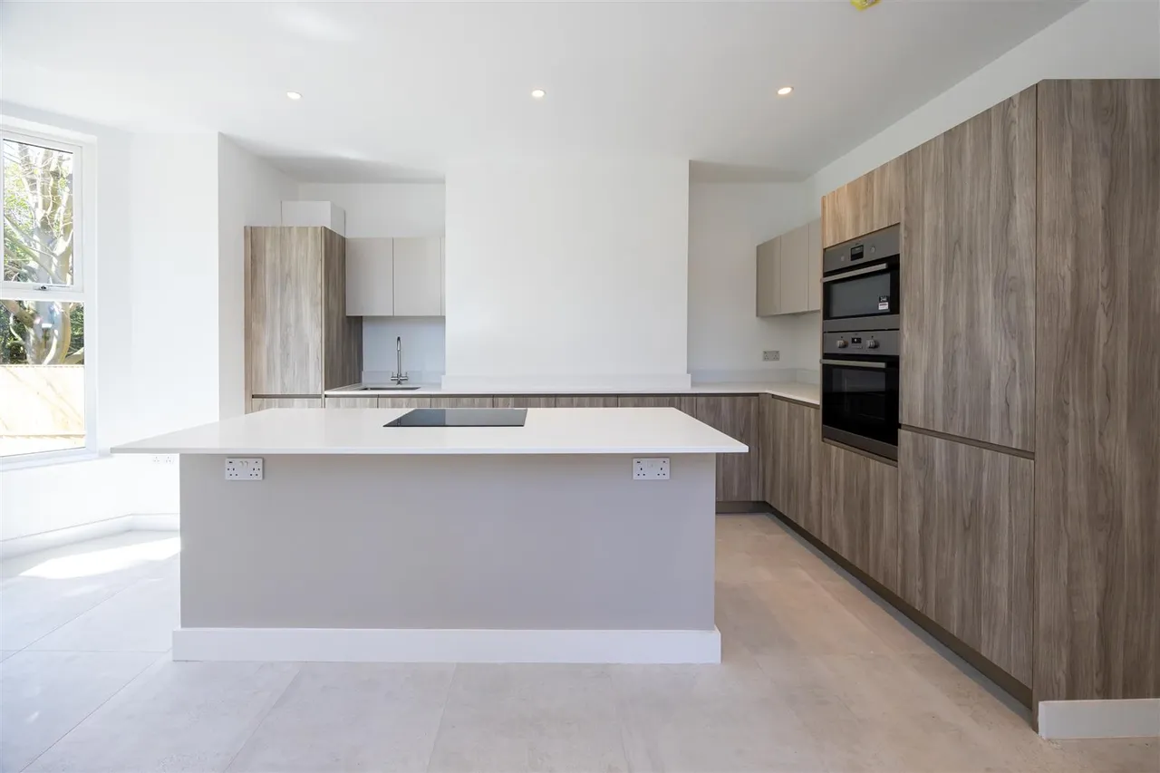 Prestbury Road, Macclesfield, SK10, photo 9