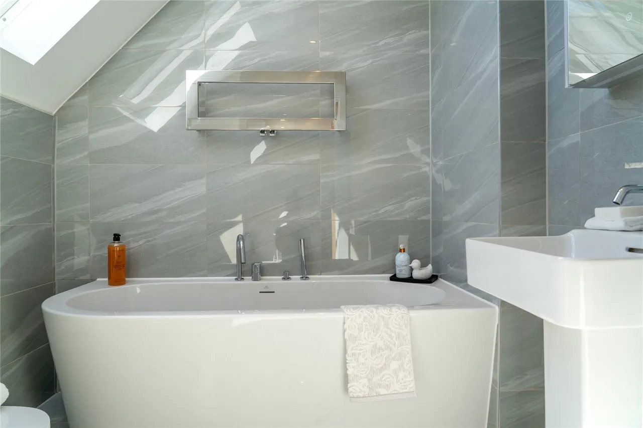 Pegwell Road, Ramsgate, CT11, photo 13