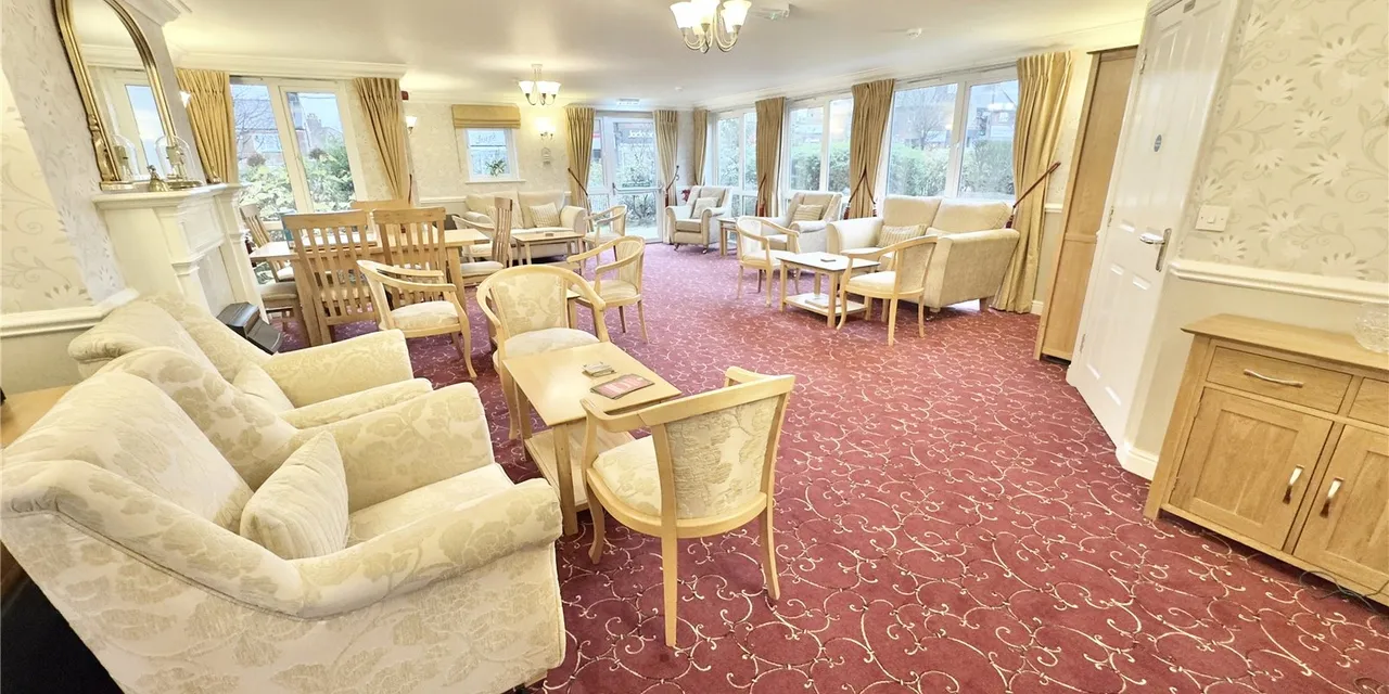 Telegraph Road, Heswall, CH60, photo 13
