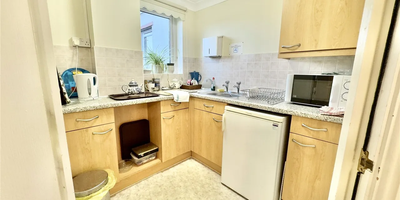 Telegraph Road, Heswall, CH60, photo 14