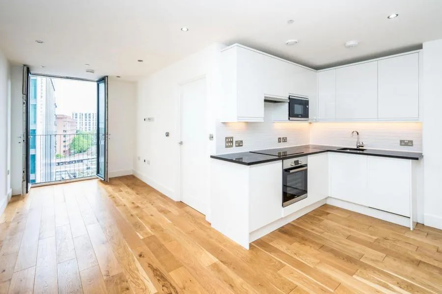1 bed flat to rent, Sutton Court Road, Sutton, SM1