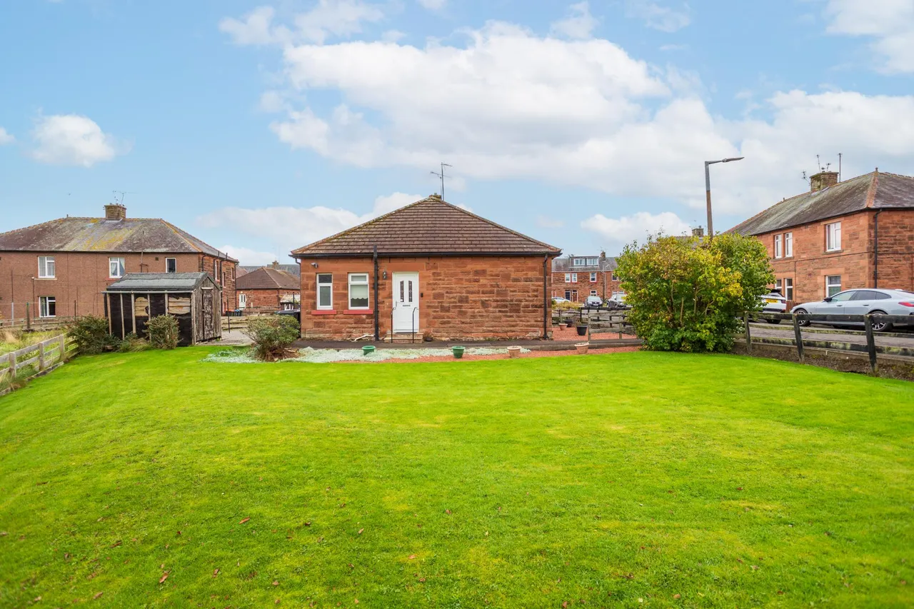 Braemar Avenue, Dumfries, DG1, photo 24