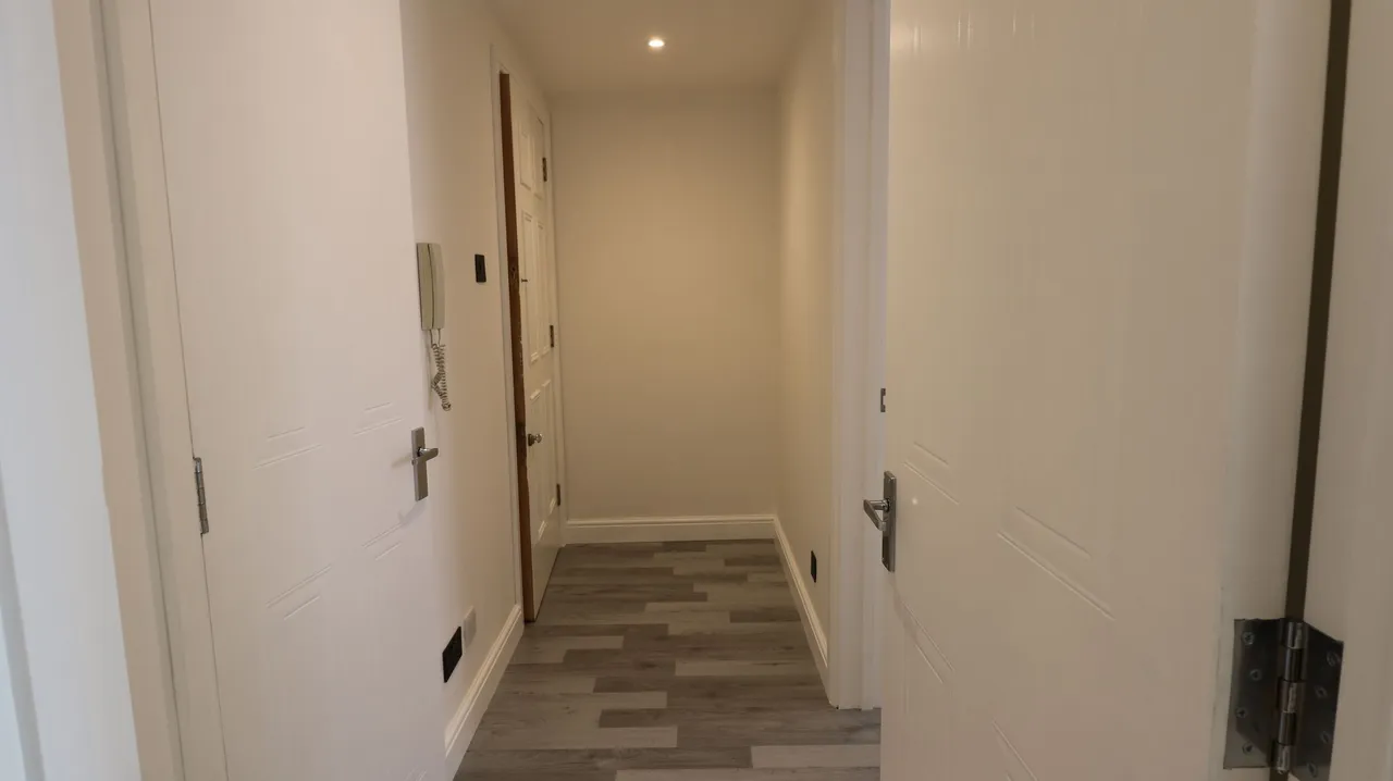 Timber Court, Grays, Essex, RM17 6PW, photo 4
