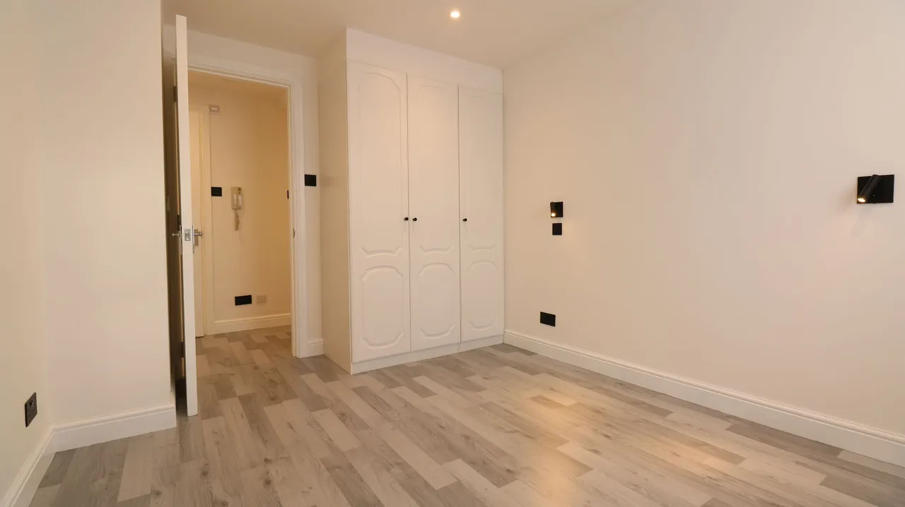 Timber Court, Grays, Essex, RM17 6PW, photo 5