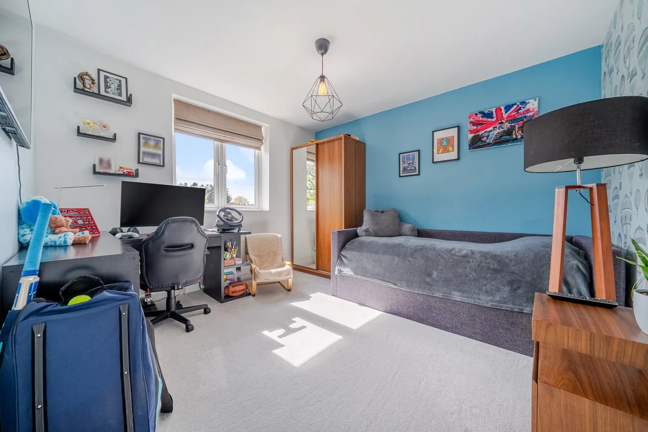 Offenham Road, SE9, photo 10
