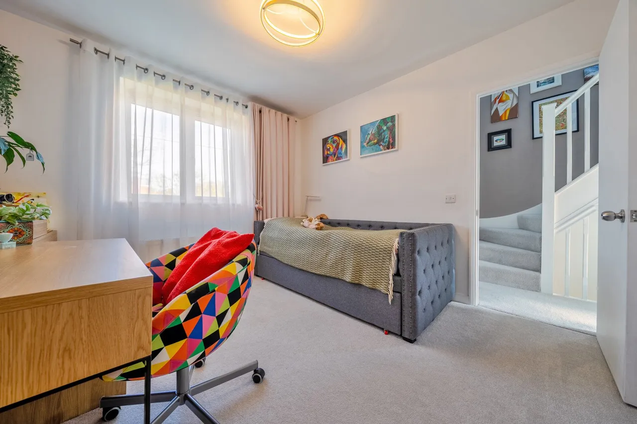 Offenham Road, SE9, photo 13