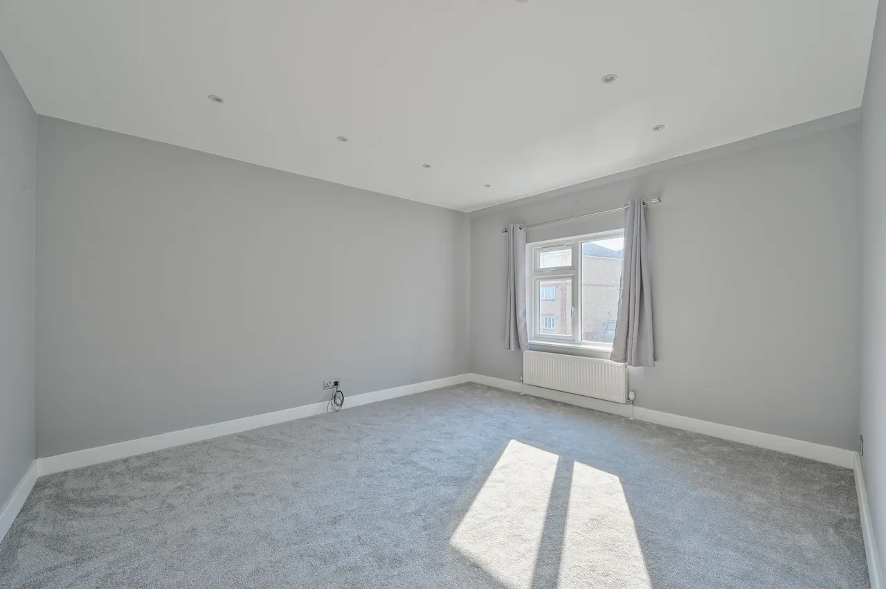 9a East Barnet Road, photo 2