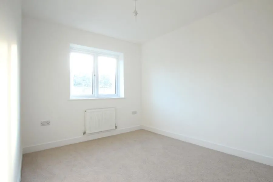 Jacobs Green, Guildford, GU1, photo 5