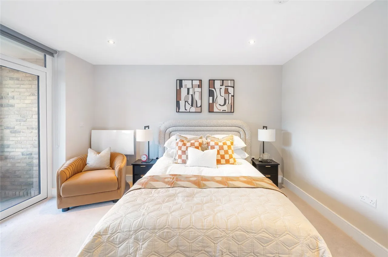 Thornton Road, London, SW12, photo 5
