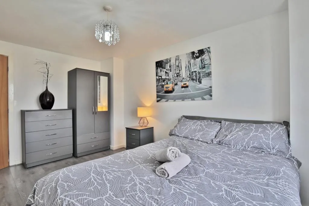 City View Highclere Avenue, Salford, M7, photo 7