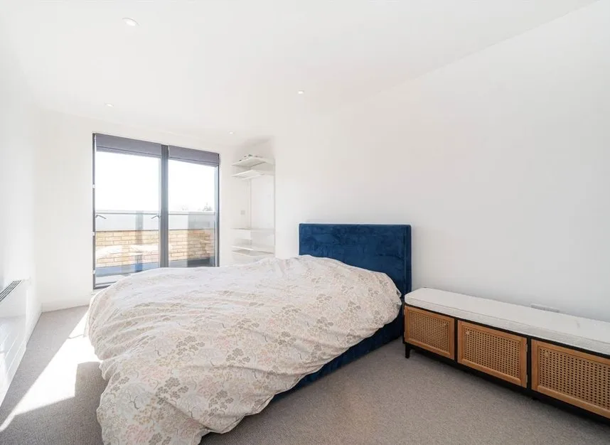 St. Johns Road, Isleworth, TW7, photo 4