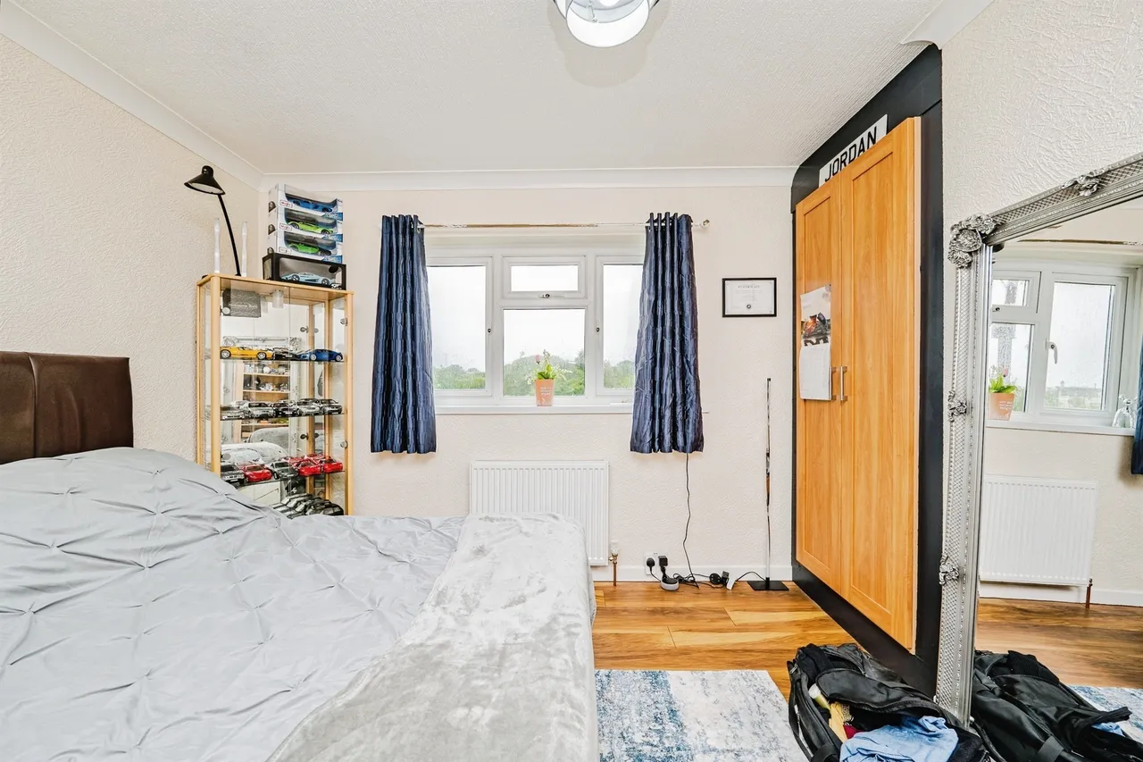Castle Green Cardiff, CF5, photo 21