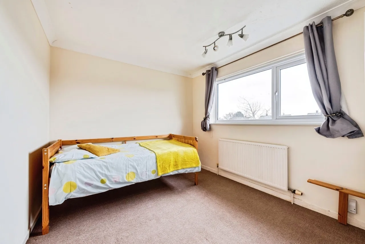Banwell Avenue, SWINDON, Wiltshire, SN3, photo 17