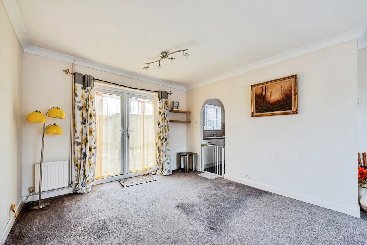 Banwell Avenue, SWINDON, Wiltshire, SN3, photo 11