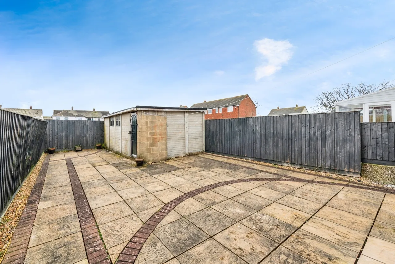 Banwell Avenue, SWINDON, Wiltshire, SN3, photo 12