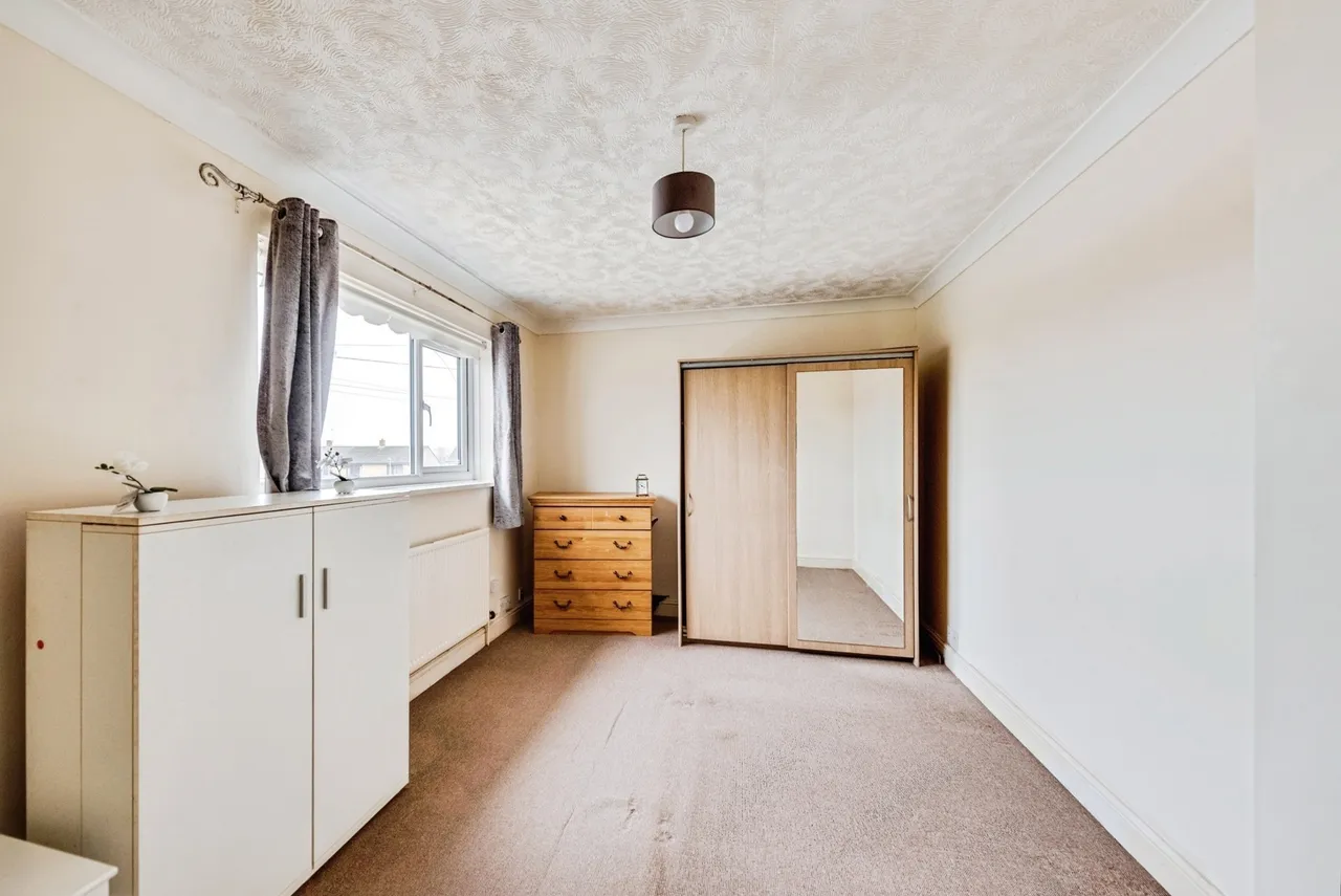 Banwell Avenue, SWINDON, Wiltshire, SN3, photo 19