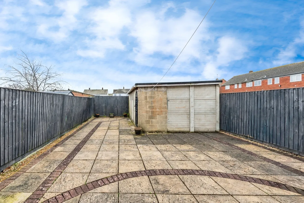 Banwell Avenue, SWINDON, Wiltshire, SN3, photo 13