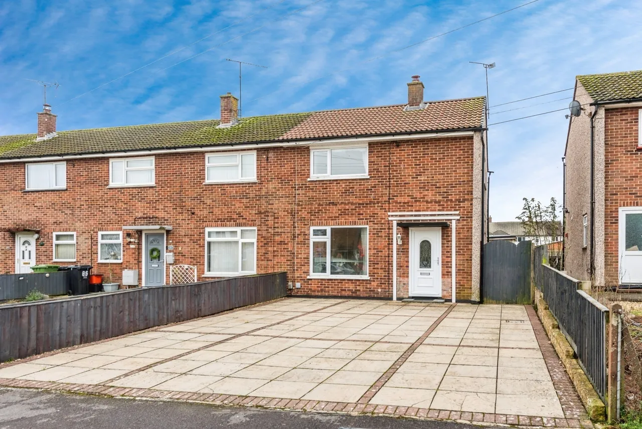 2 bed house for sale — Banwell Avenue, SWINDON, Wiltshire, SN3