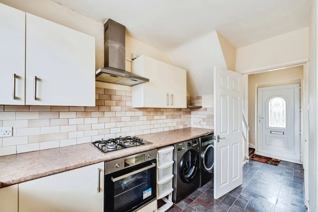 Banwell Avenue, SWINDON, Wiltshire, SN3, photo 7