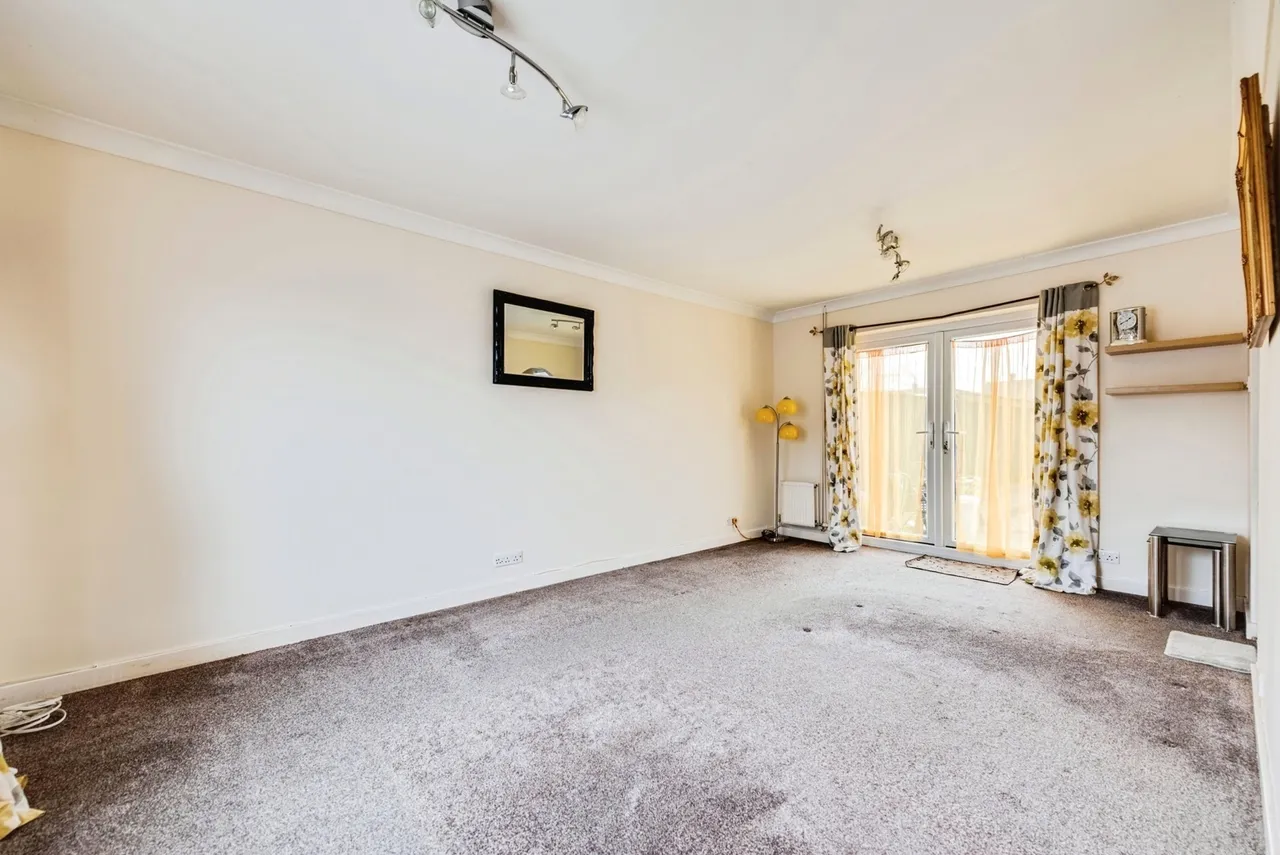 Banwell Avenue, SWINDON, Wiltshire, SN3, photo 4