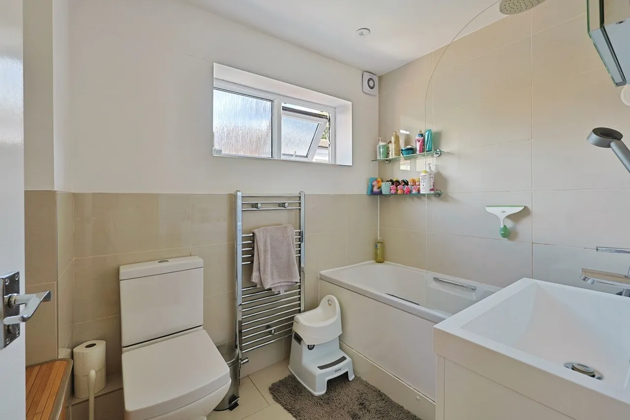 Gideon Road, London, SW11, photo 11