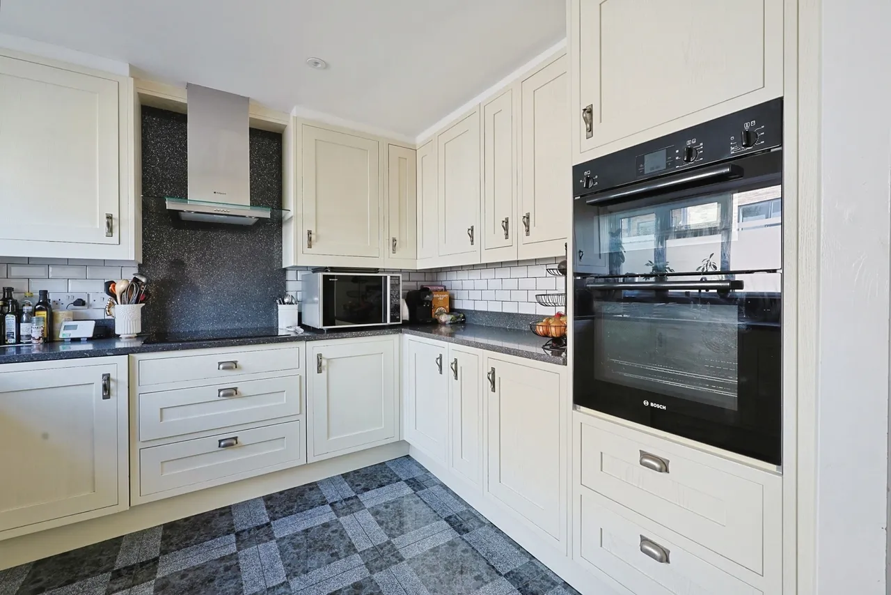 Gideon Road, London, SW11, photo 8