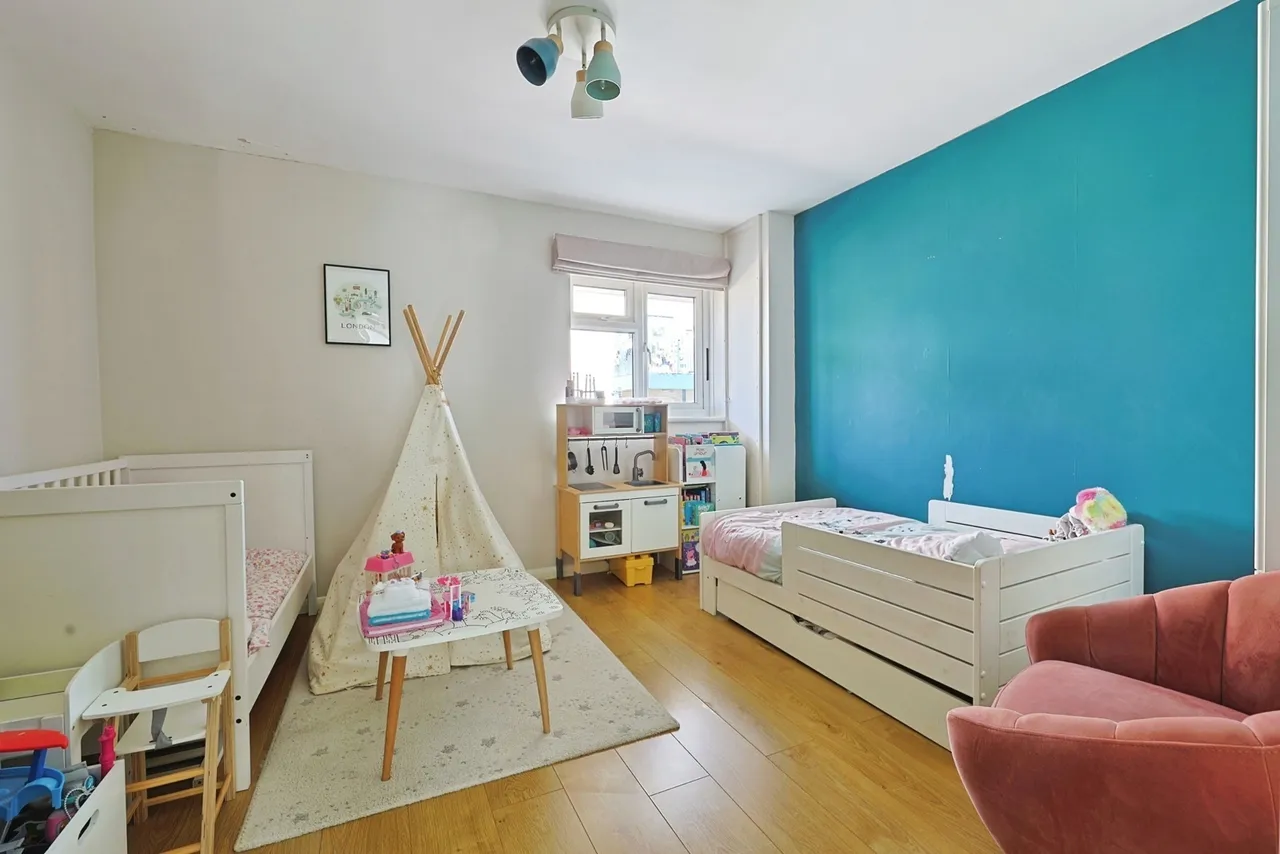 Gideon Road, London, SW11, photo 10