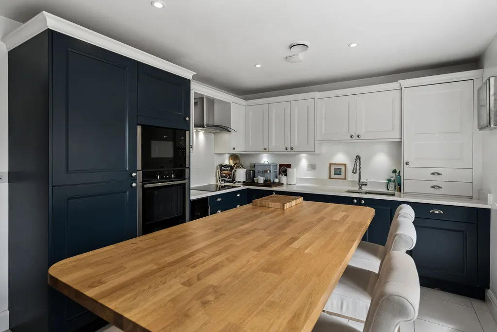 48 Chapel Street, Marlow SL7 1DD, photo 4