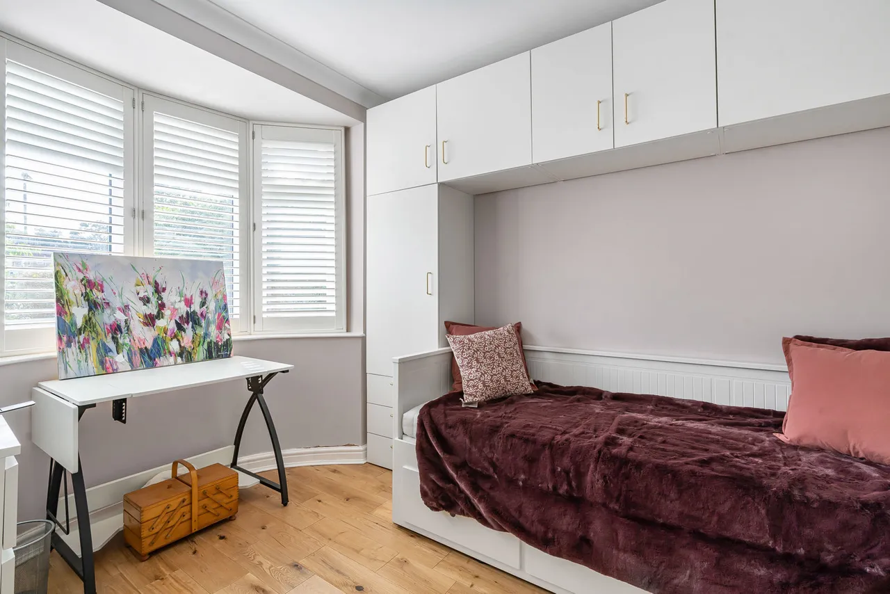 Little Green Lane, Chertsey, KT16, photo 11