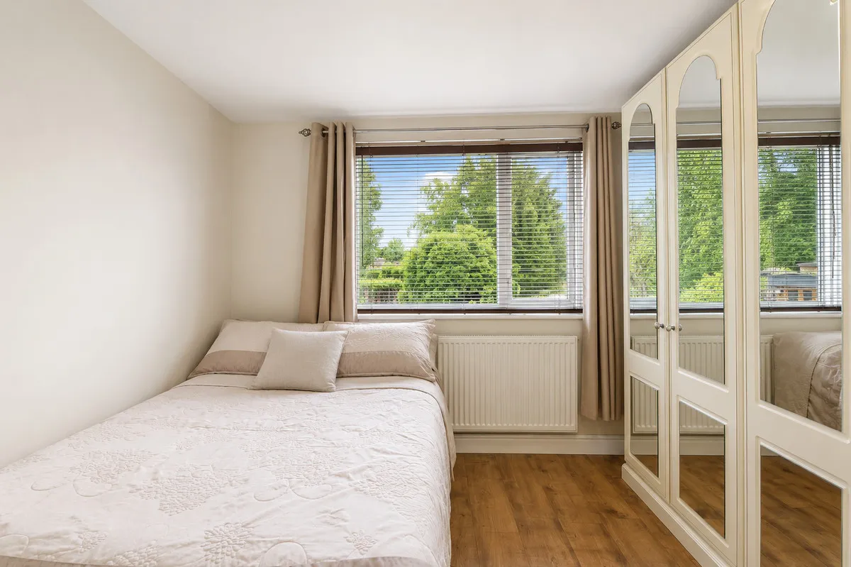 Horndon Road, Collier Row, Romford, RM5 3EU, photo 14