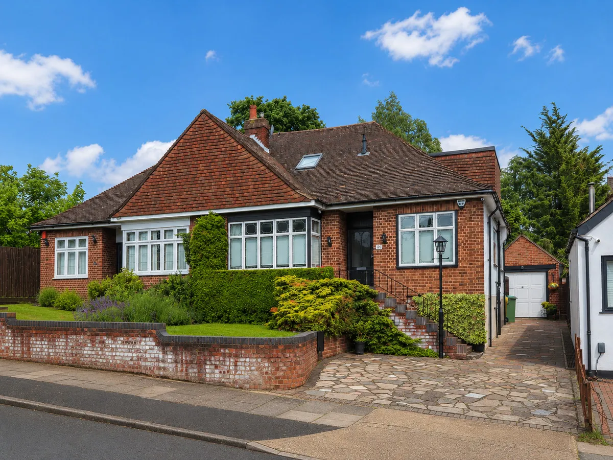 Horndon Road, Collier Row, Romford, RM5 3EU, photo 31