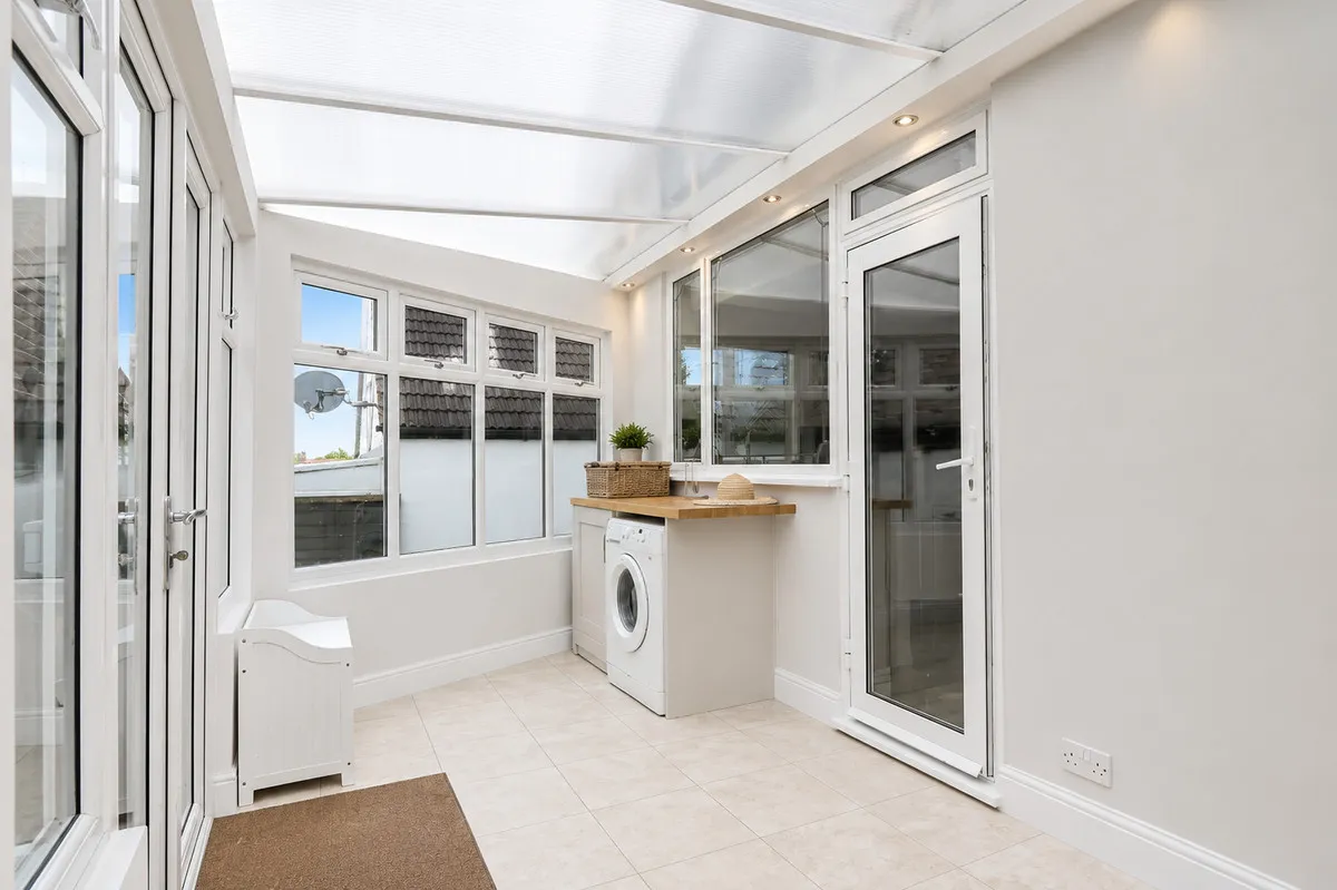 Horndon Road, Collier Row, Romford, RM5 3EU, photo 10