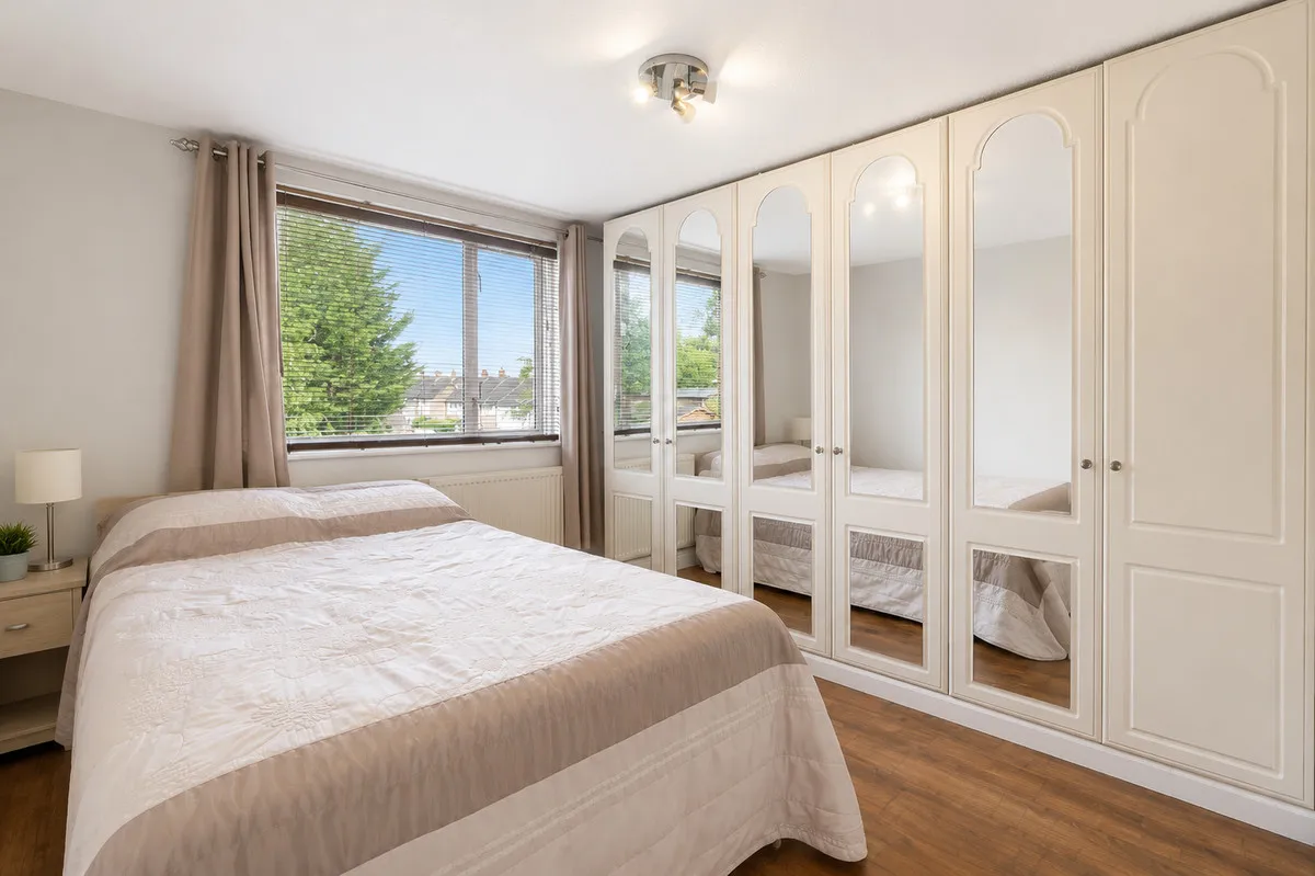 Horndon Road, Collier Row, Romford, RM5 3EU, photo 17