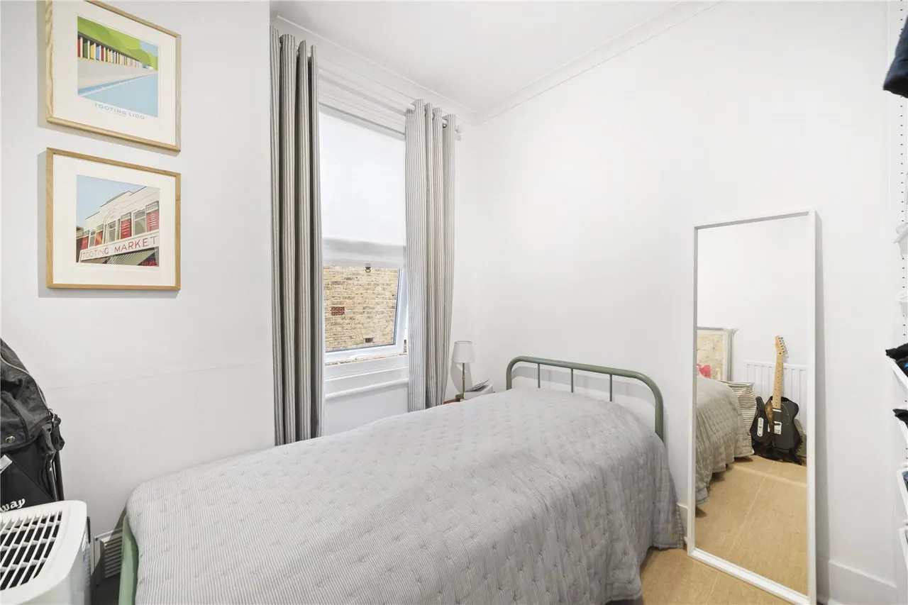 Loubet Street, London, SW17, photo 9