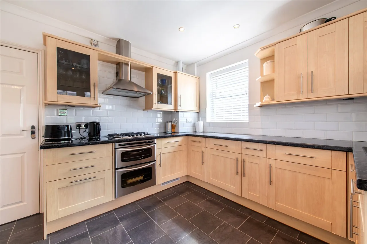 Marling Way, Gravesend, DA12, photo 5