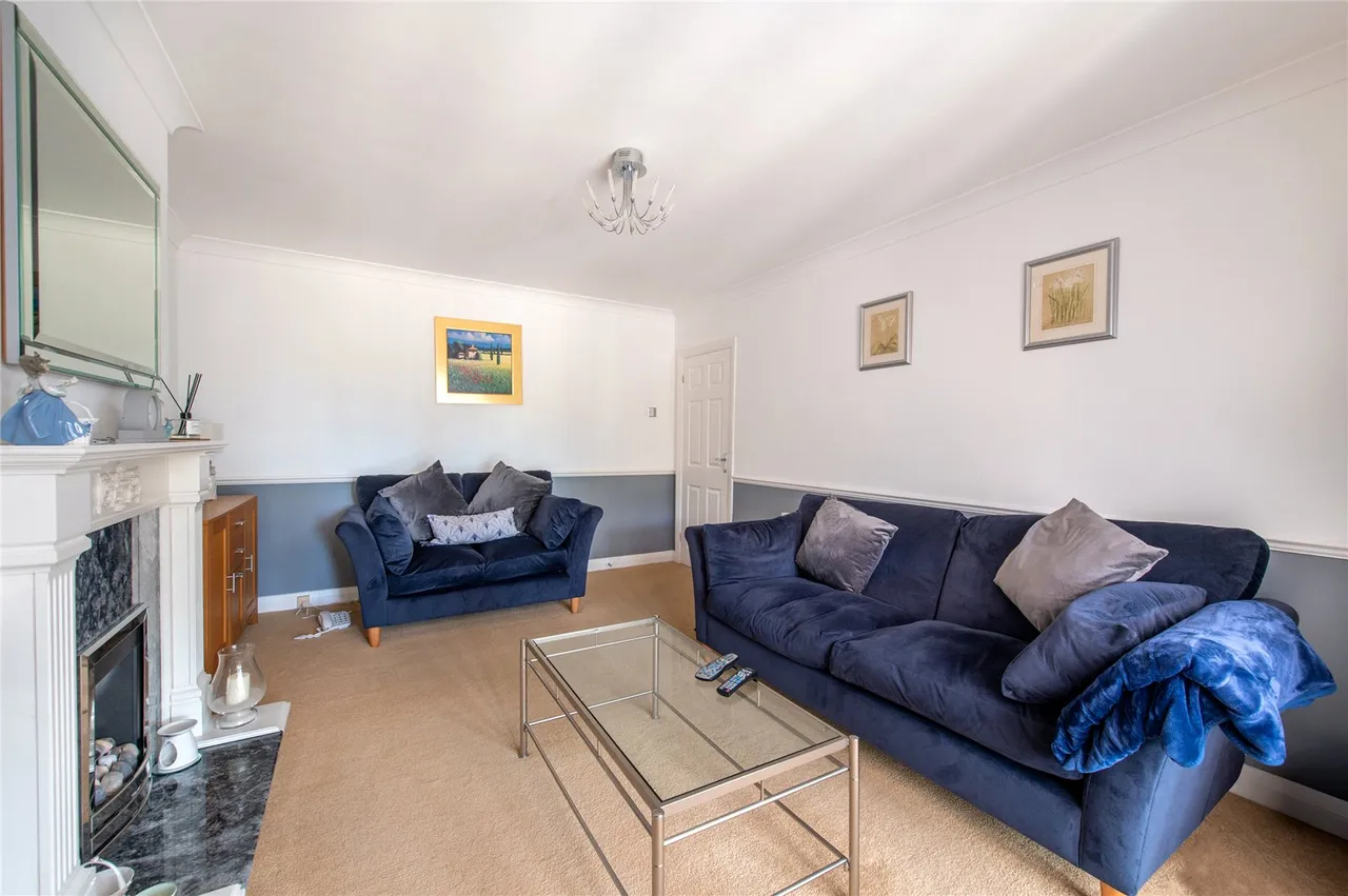 Marling Way, Gravesend, DA12, photo 4