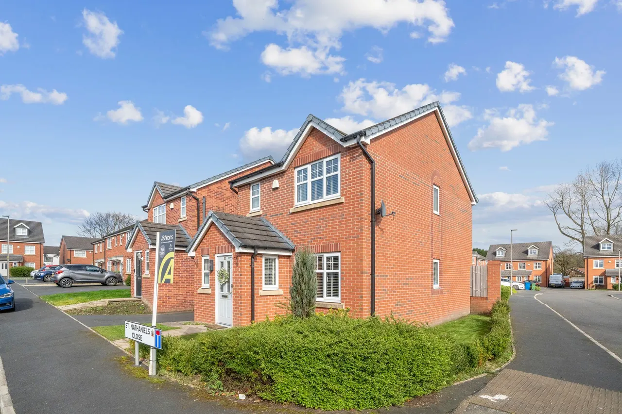 St. Nathaniels Close, Platt Bridge, Wigan, Wigan, WN2 3FT, photo 6