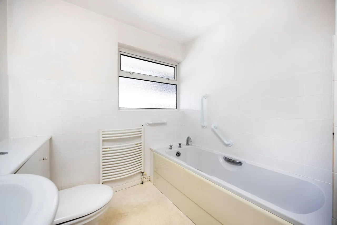 The Moorlands, Devizes, SN10, photo 32
