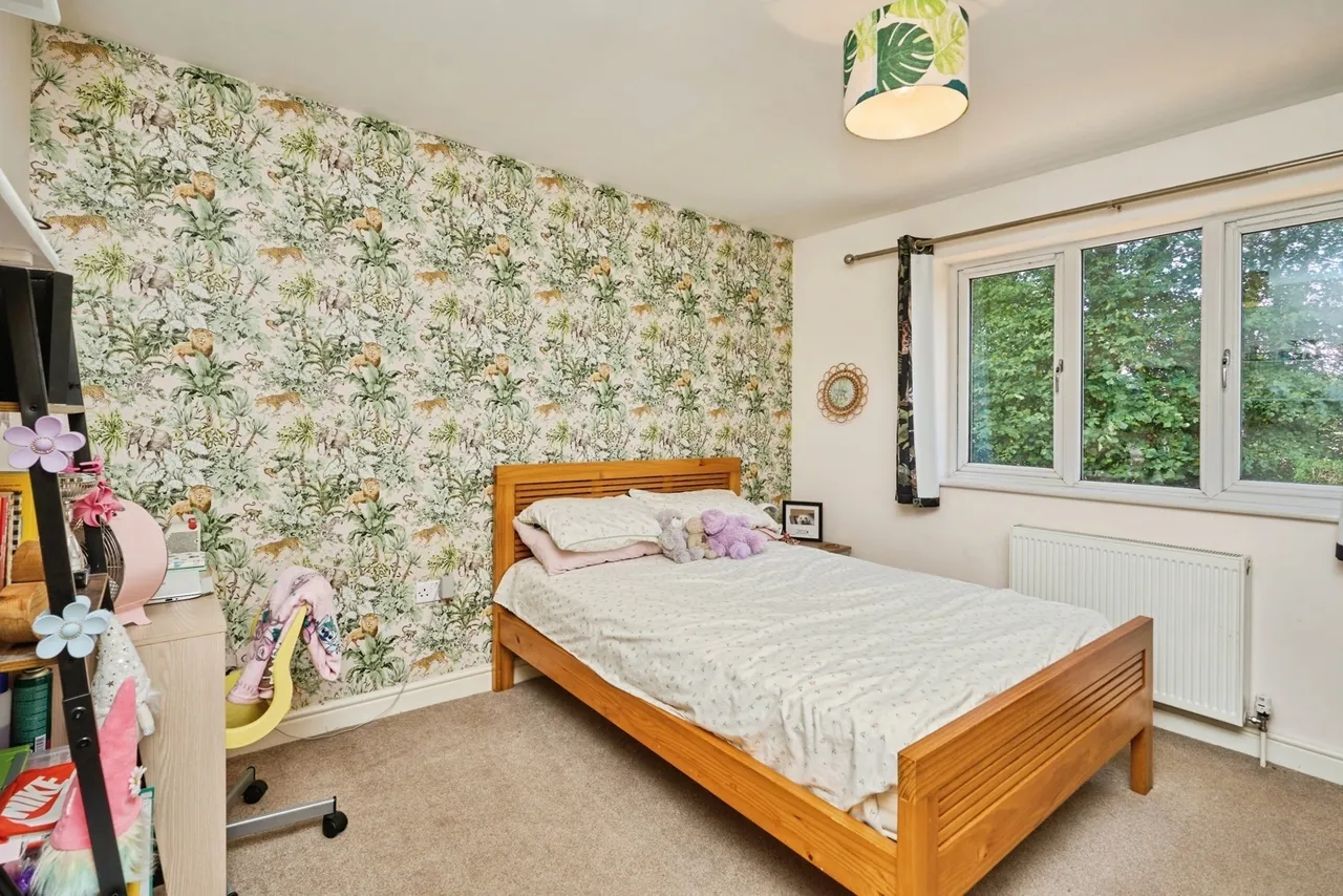 Elmbank Gardens, Sandown, PO36, photo 57