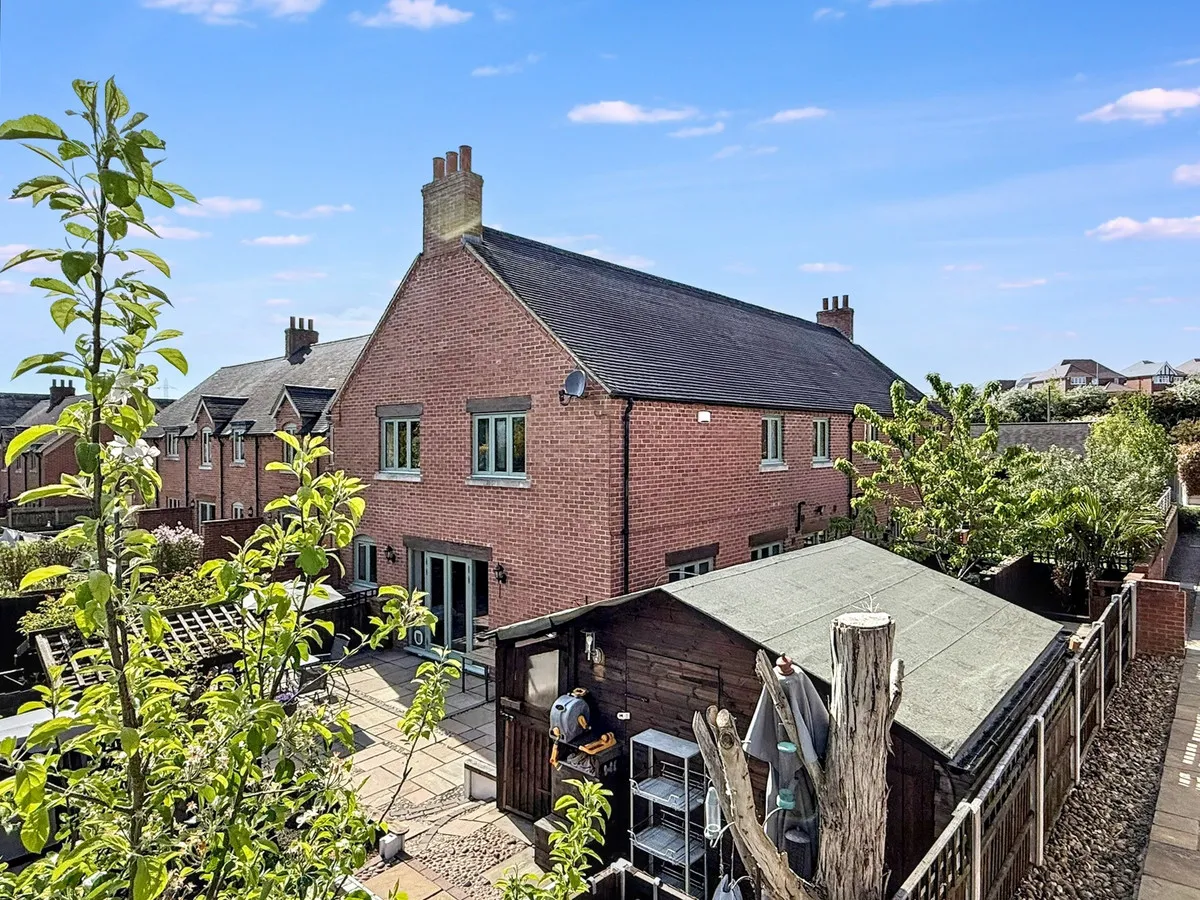 4 bed property for sale, The Priory, Stafford, ST18