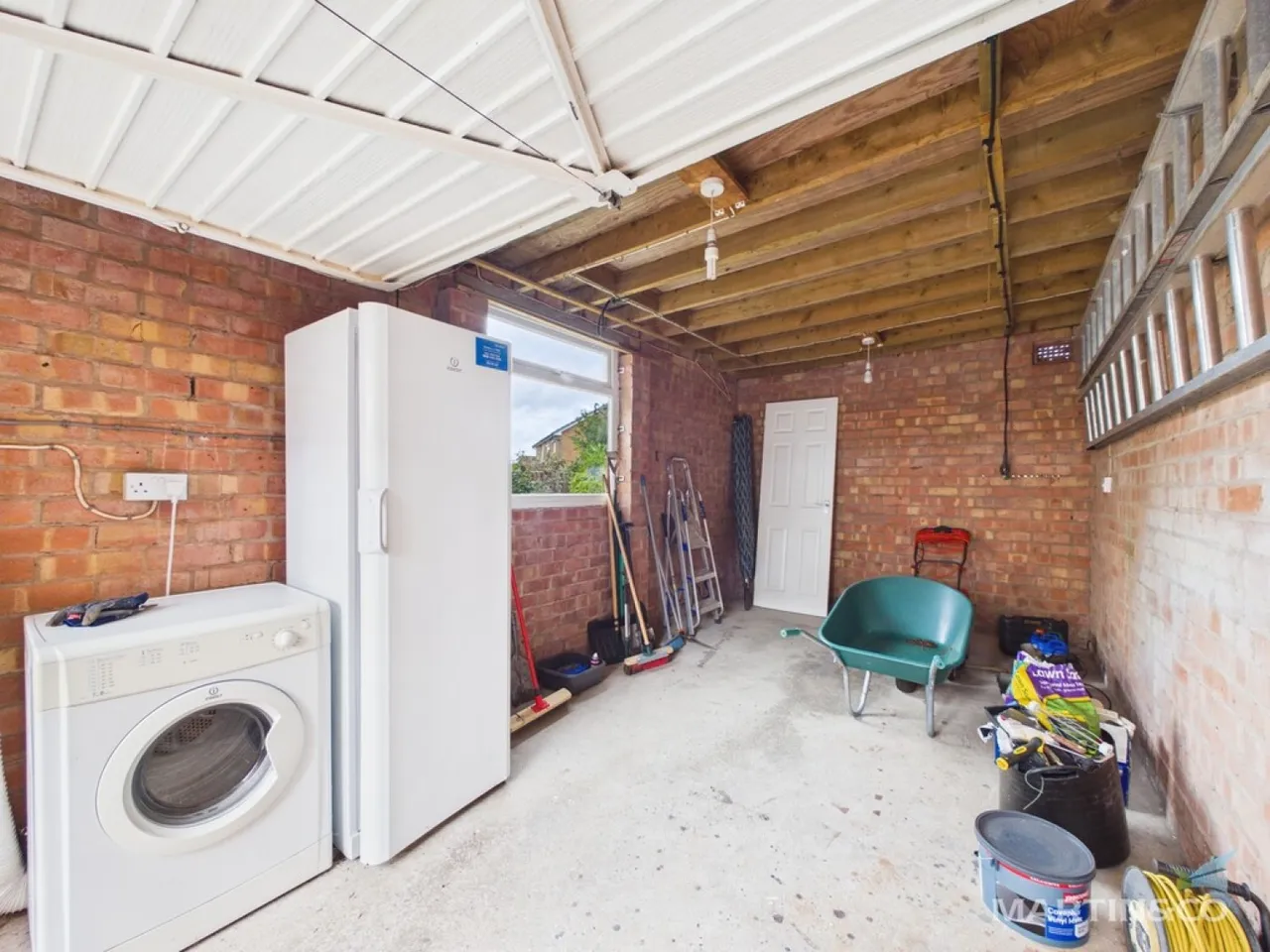 Moreton, Wirral, CH46, photo 28