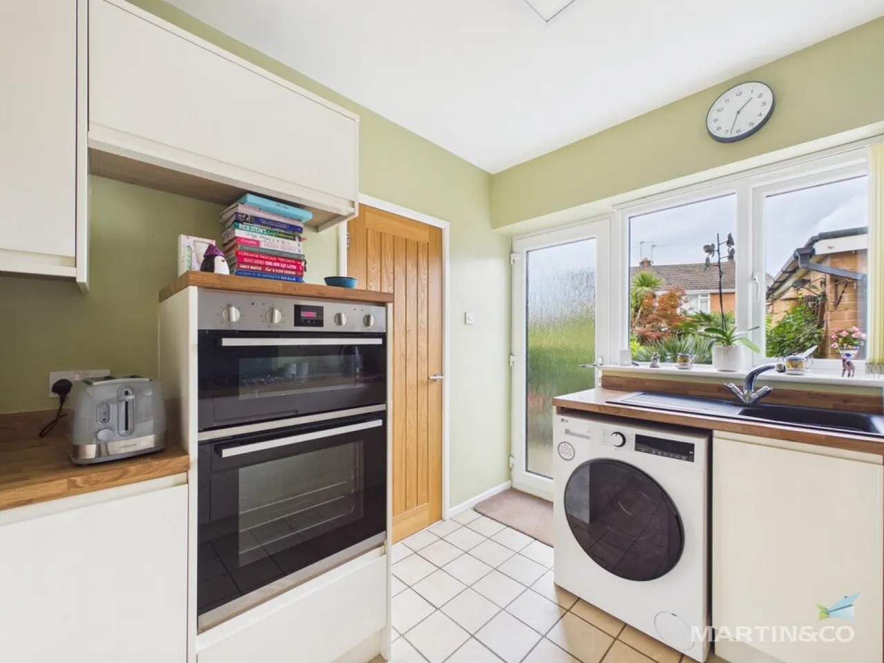 Moreton, Wirral, CH46, photo 14