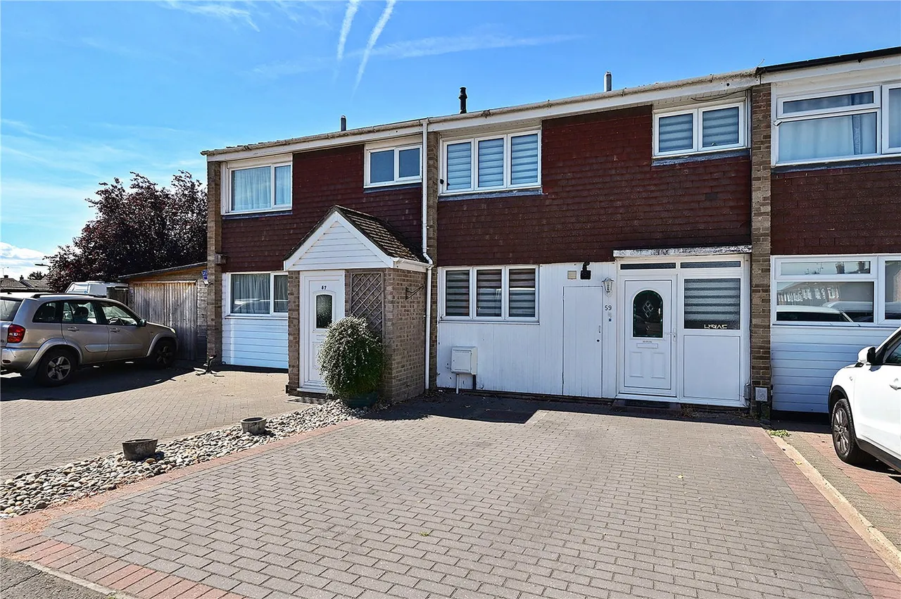 Shepherds Walk, Farnborough, GU14 9HA, photo 11